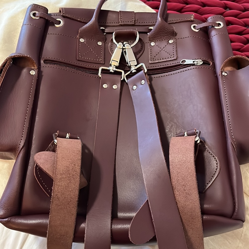 Grafea Wine Colored Leather Backpack - image 5